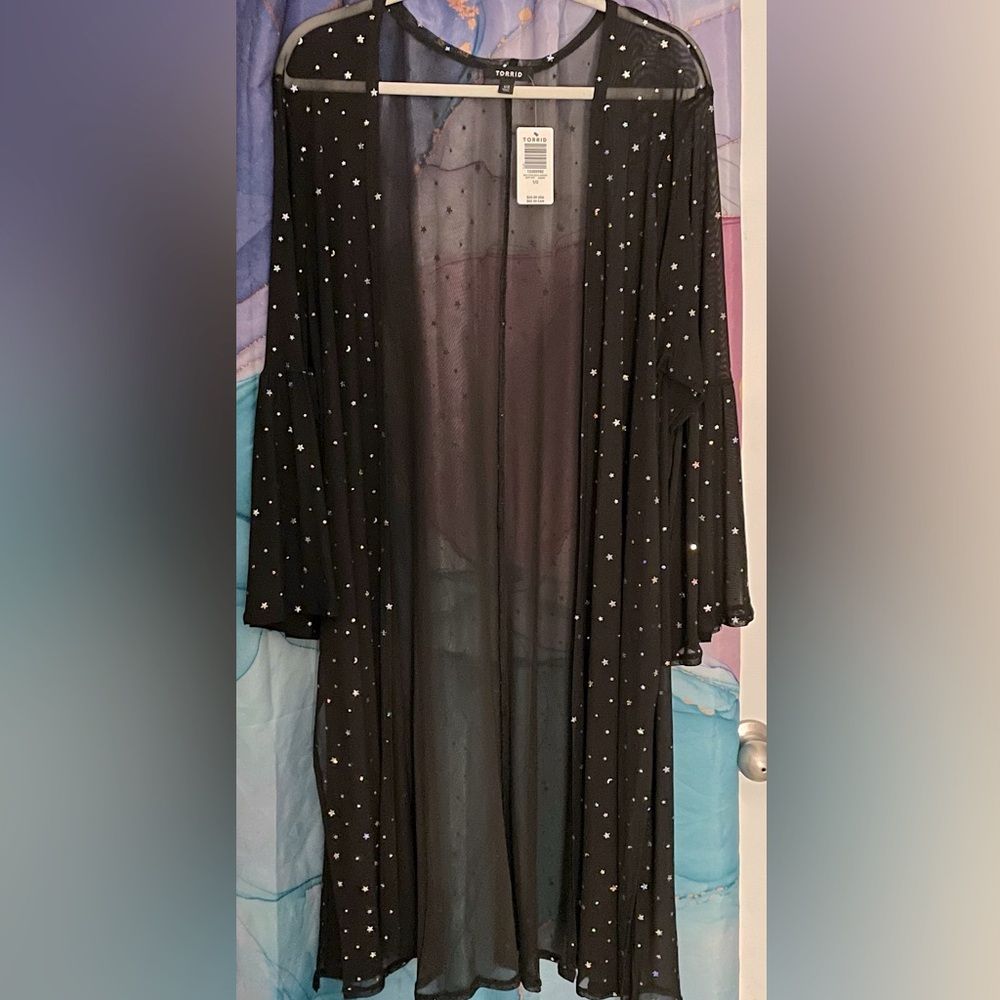 Mesh duster with stars